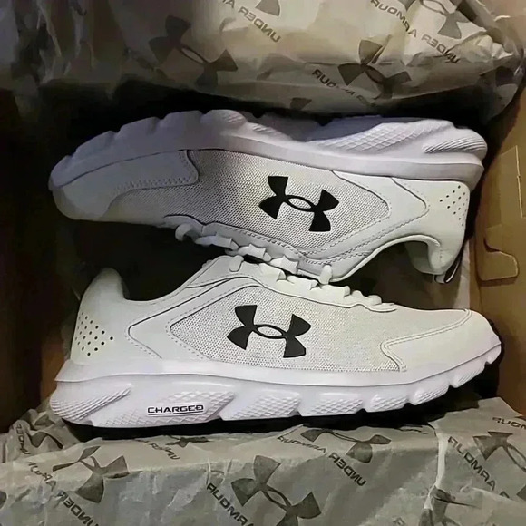 Under Armour W Charged Assert 9 Shoes White Women Size 11 3024591-101 NIB UA‎ - Picture 1 of 5